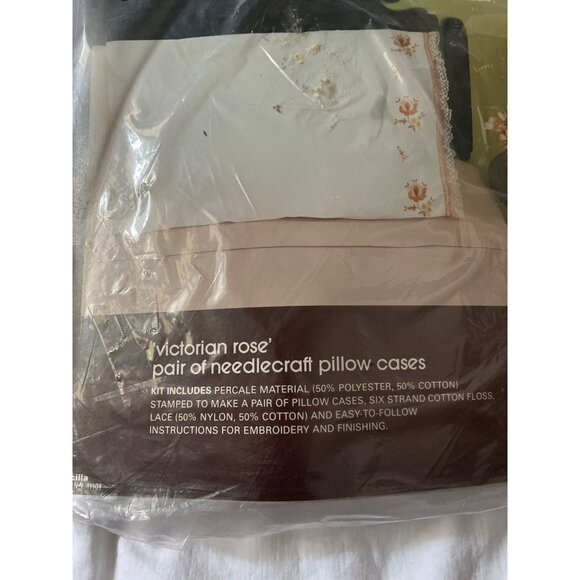 Victorian Rose Needlecraft Pillowcases Kit Complete Open Package - Picture 3 of 16